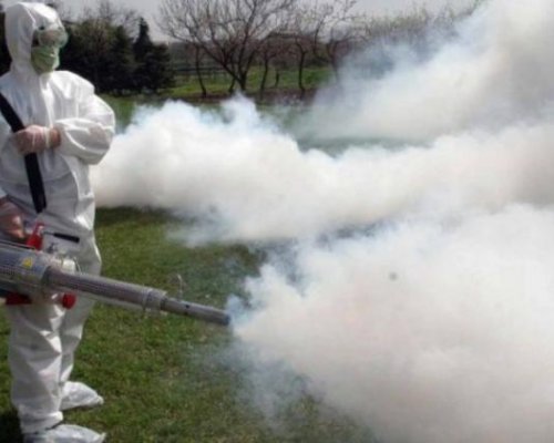 Пръскат срещу комари в Благоевград