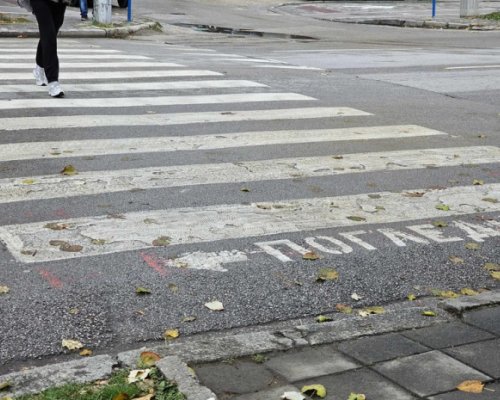 19-годишен пострада на пешеходна пътека в Сандански