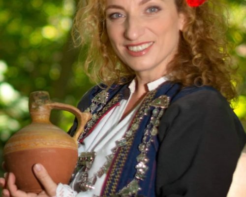 Ирина Паскалева специален гост на  Песни от извора  в с. Петрово