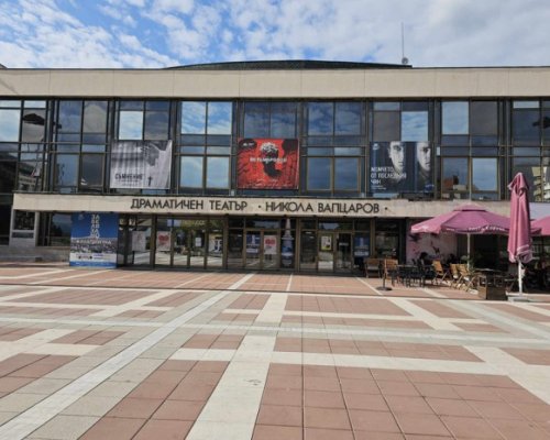 Все повече хора ходят на театър, кино и музеи в Пиринско