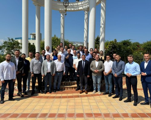 Младежкото ДПС застана твърдо зад Ахмед Доган