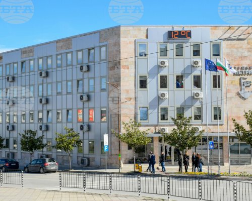 Утвърдени са 43 паралелки с ученици под минималния брой в Община Петрич