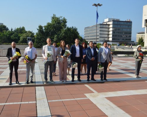 Благоевград се поклони пред Никола Вапцаров