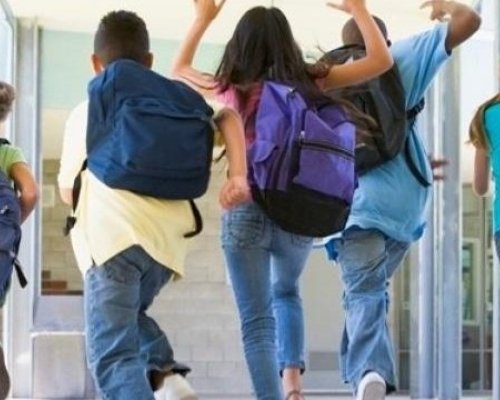 През новата учебна година: Две по-дълги ваканции за учениците!