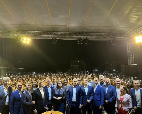 Народните представители на ДПС (без Пеевски и група) присъстваха на празника Момчилград винаги в сърцето ми