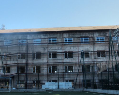 Ремонтират училищно общежитие в Банско за над 2 милиона лева