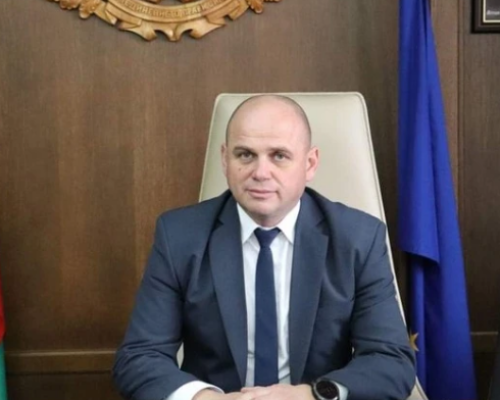 Кметът на Банско със забрана за сеч и експедиране на дървесина