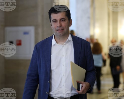 Твоят успех ни изпълва с национална гордост, написа Кирил Петков за Семен Новиков, донесъл първа титла на България от Олимпиадата в Париж