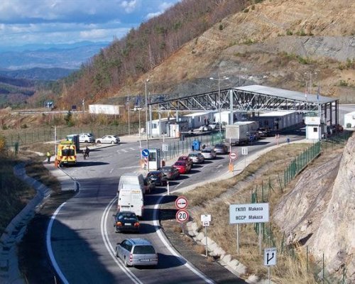 Интензивен трафик на пунктовете  Маказа  и  Кулата