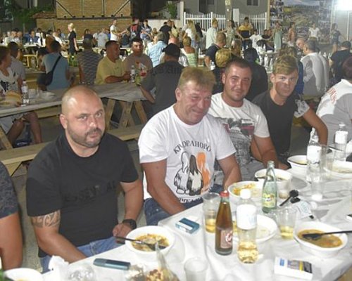 Кукерите от Ораново се веселиха на банкет