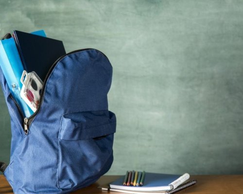 Важно: Заявления за еднократна помощ за ученици се подават до 15 октомври