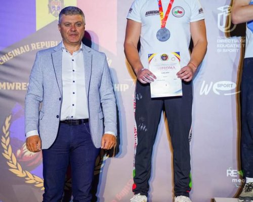 Йоан Лигов с още един медал от Световното по канадска борба