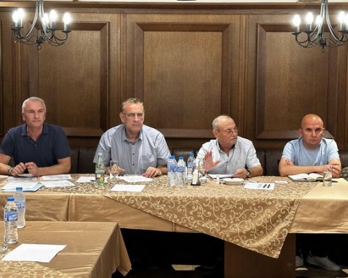 Доган изключи Пеевски и кмета на Белица Радослав Ревански от ДПС
