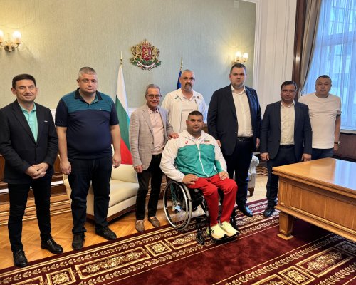 Делян Пеевски, председател на ДПС поздрави златния медалист от Паралимпиадата в Париж Ружди Ружди