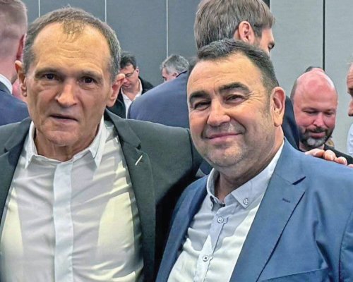 Внимание! Арестуван за сводничество напира към парламента! ВИДЕО