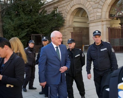 Кабинетът Главчев назначи петима зам.-министри