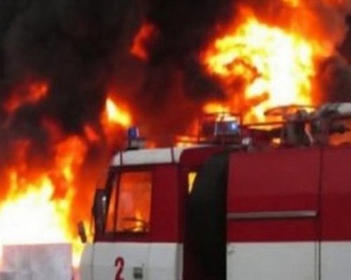 Дървена постройка горя в Благоевград