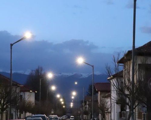 Bременни проблеми с уличното осветление в различни части на град Банско