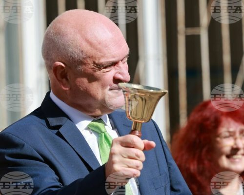 Главчев: Първият учебен ден е знакова дата за цяла България