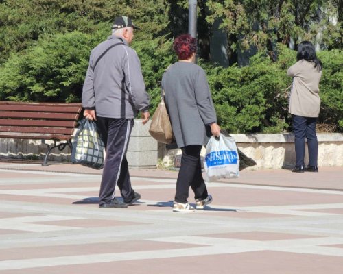 Хиляди пенсионери са ощетени заради тавана на пенсиите