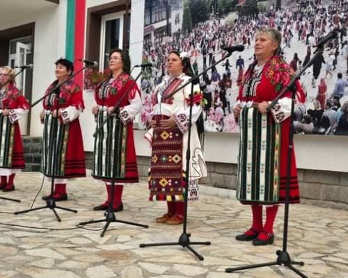 Белица празнува