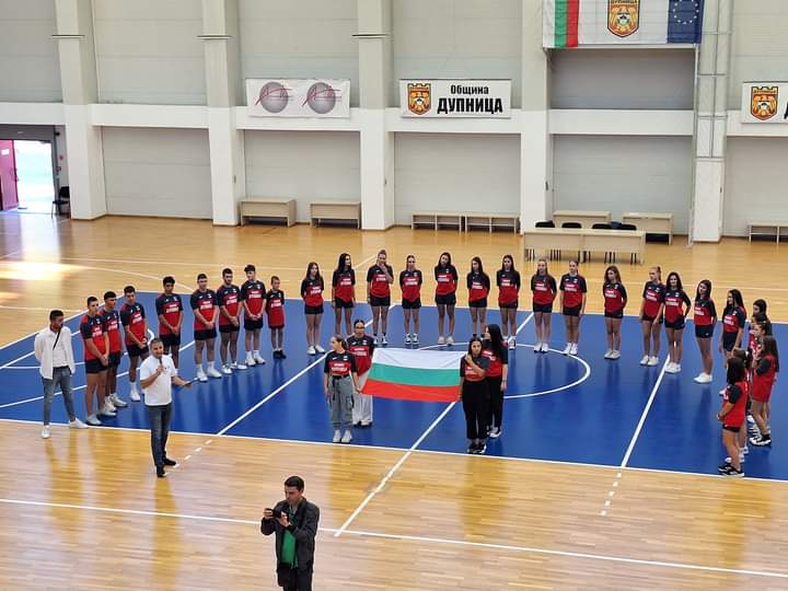 В Дупница представиха новия волейболен клуб Марек