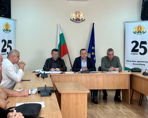 Областният управител проведе заседание на Областната комисия по транспорт
