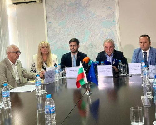 Областният управител на Благоевград на среща в София за техническата обезпеченост на изборите