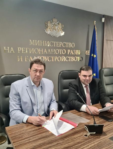 Осигуряват се средства за асфалтиране на още една улица в Петрич Осигуряват се средства за асфалтиране на още една улица в Петрич