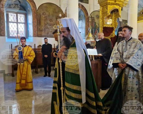 Патриарх Даниил оглави света литургия в Девическия манастир Покров Богородичен в Самоков