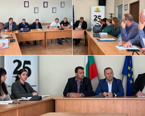 Областният управител Георги Динев проведе среща с ръководството на РИК-Благоевград и отговорните институции във връзка с изборите за Народно събрание