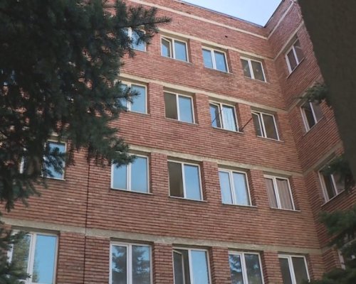 Студентски живот: Засилено търсене и космически наеми в Благоевград заради ремонт на общежития