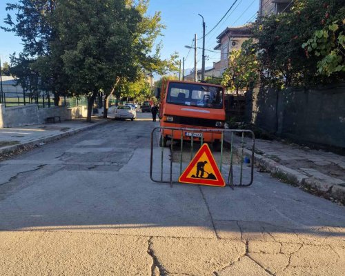 Започна подготовката за възстановяване на настилката по улици в кв.  Дълбошница