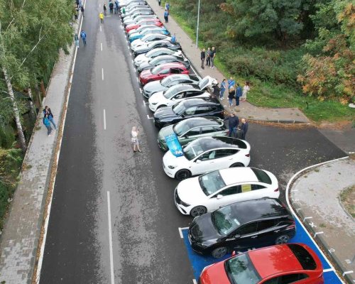 Банско беше домакин на събитие, събиращо собственици на електрически автомобили