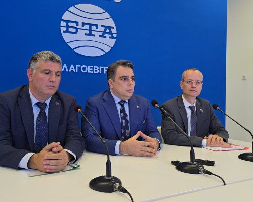 Асен Василев от Благоевград: Искаме управление на държавата със закони, а не с телефонни обаждания!