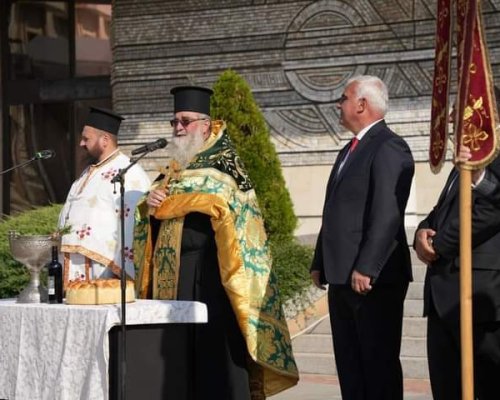 Първан Дангов поздрави жителите на общината с празника на града