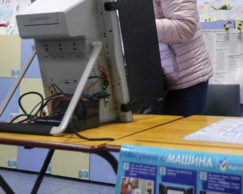 Сменени са над 50 от членовете на СИК-ове в Благоевград