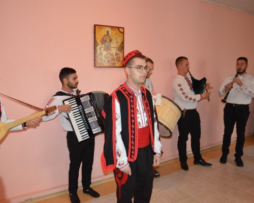 Водосвет за здраве и концерт за патронния празник на Дом за пълнолетни лица с деменция  Св. Мина  в село Падеш
