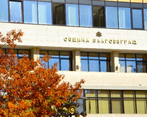 Електронна система за прием в първи клас да заработи от 2025 година в Благоевград предлага кметът Методи Байкушев