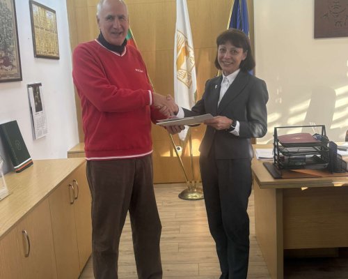 Председателят на ОбС А. Богданова проведе първа работна среща с председателя на регионалната организация на слепите в Благоевград Б. Лазаров