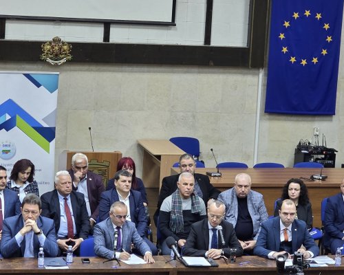 Тридесет и шест общински кмета подкрепиха обща позиция относно политиките на местните власти за управление на отпадъците