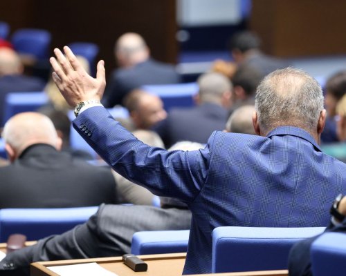 Депутатите за четвърти път не успяха да изберат председател на Народното събрание