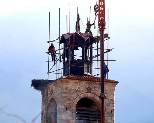 Иконом Георги Касапинов от Банско разказва за смяната на кръста