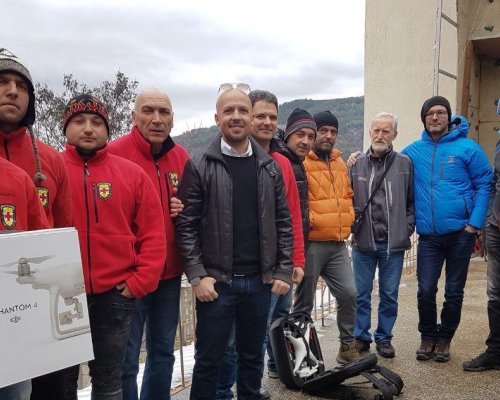 Парите за моторна високопроходима шейна за Планинската спасителна служба (ПСС) в Дупница са събрани