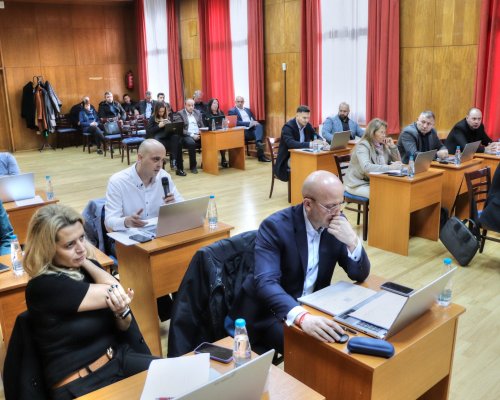 Общински съвет Банско прие проект за изменение на местните такси и цени на услуги, размера на данъците, събиране и транспортиране на битови отпадъци и др...