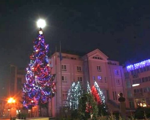 Разлог грейва празнично навръх Никулден