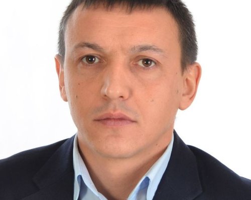 Якоруда въвежда задължителен надпис на български език на търговските обекти