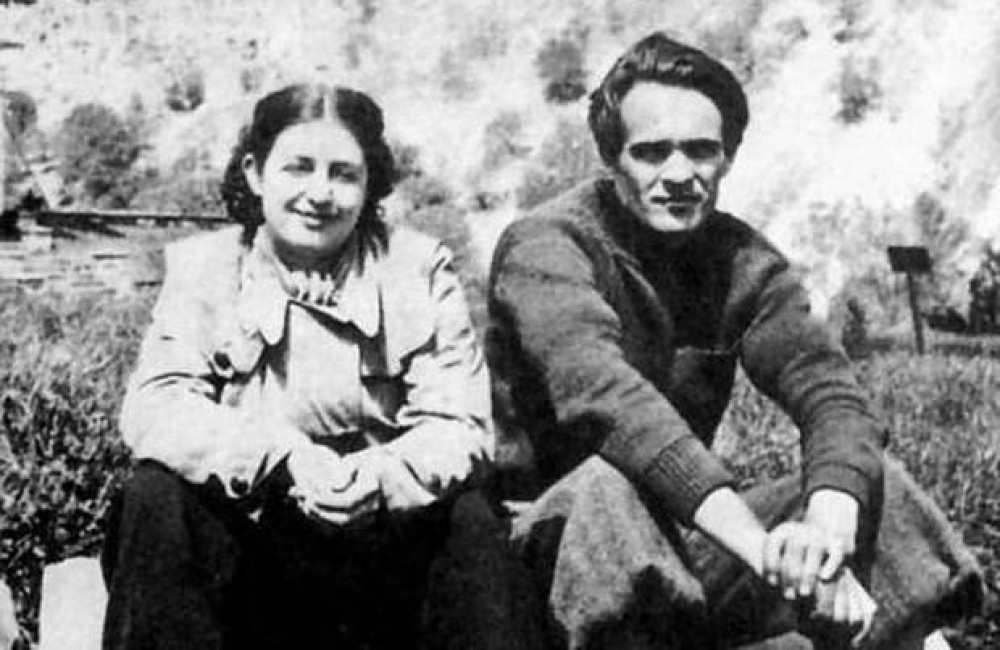 115 години от рождението на великия Никола Вапцаров 115 години от рождението на великия Никола Вапцаров