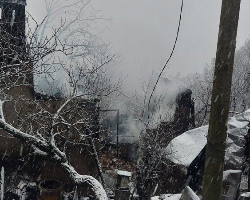 Пожар избухна в благоевградско село! Четирима души са евакуирани