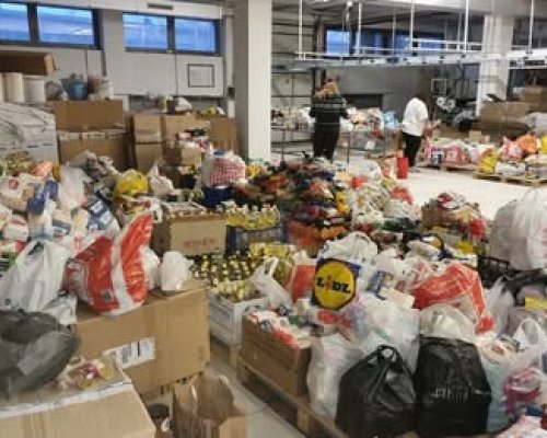 Над 550 семейства получиха пакети с хранителни продукти в благотворителна кампания в Петрич
